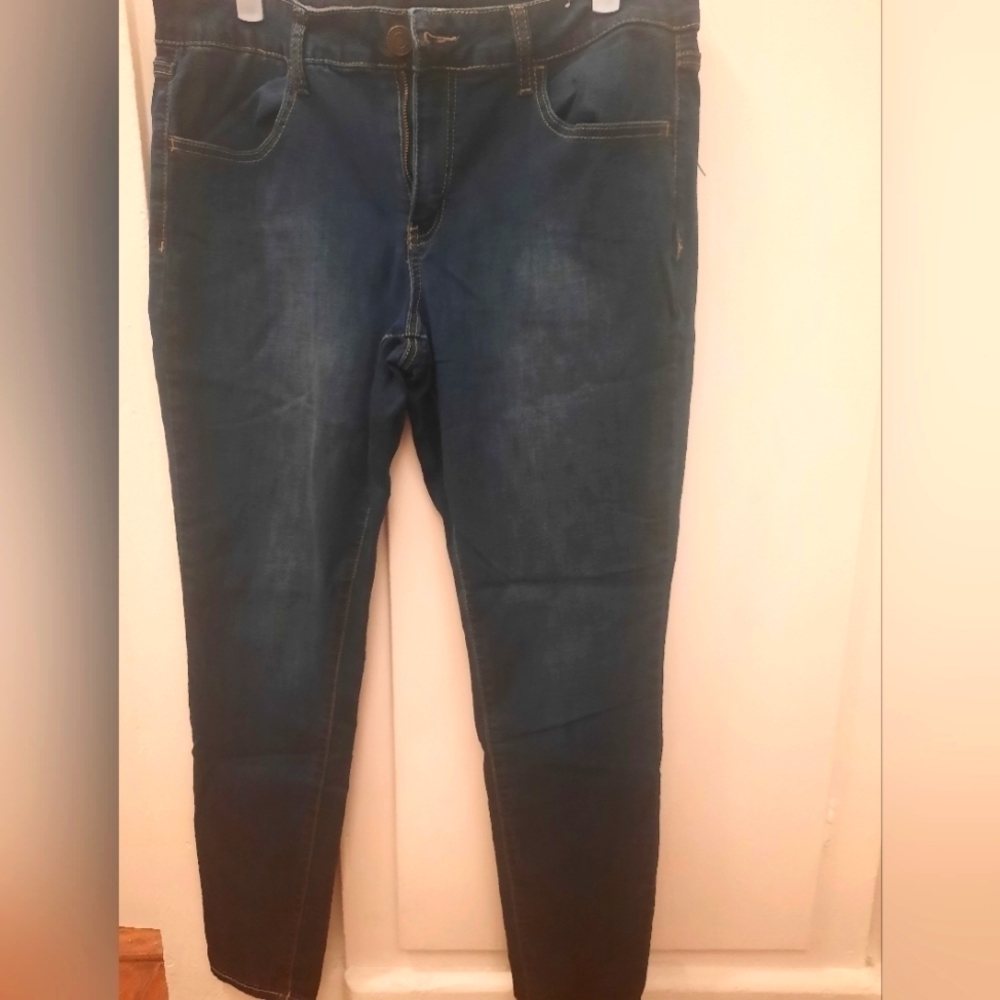 Dark blue skinny jeans